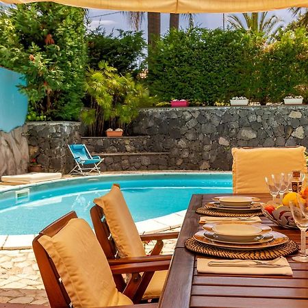 Villa Magdalena Aci SantʼAntonio Екстериор снимка