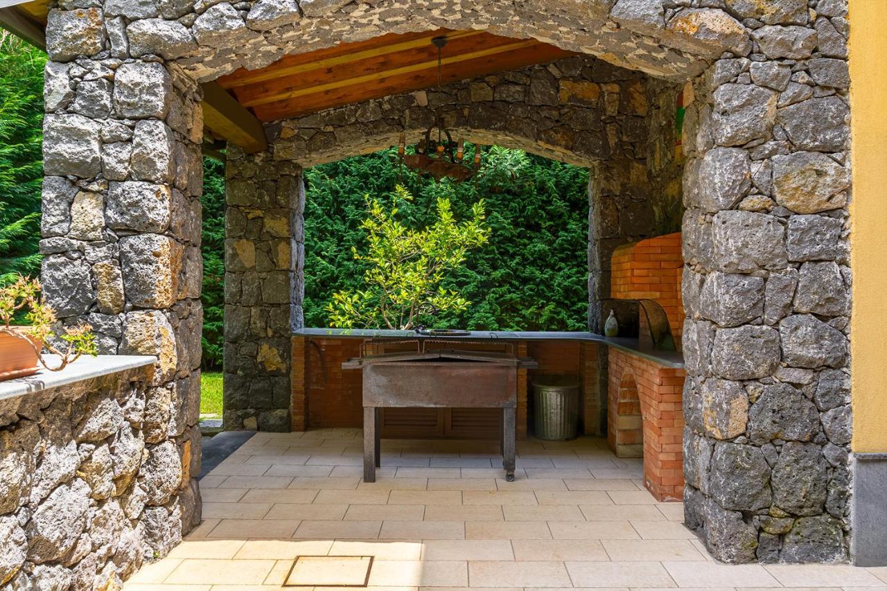 Villa Magdalena Aci SantʼAntonio Екстериор снимка